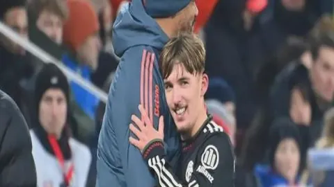 费城76人挑战骑士，谁能笑到最后？一触即发的巅峰对决！