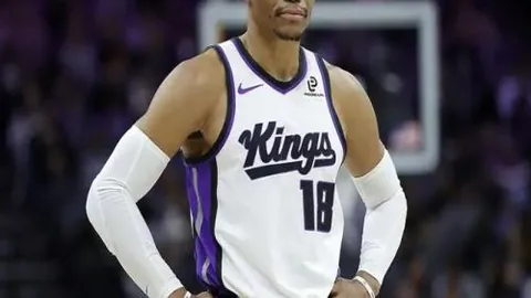 CBA巨头遭遇意外翻盘！末节惨失19分，核心中锋离场，教练赛后这样表态